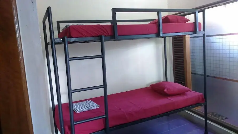 Чангу: Surfers Dorm House