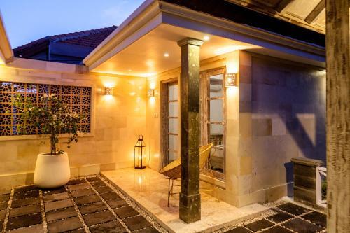 Чангу: The Retreat - Contemporary Balinese Style Close to Beach
