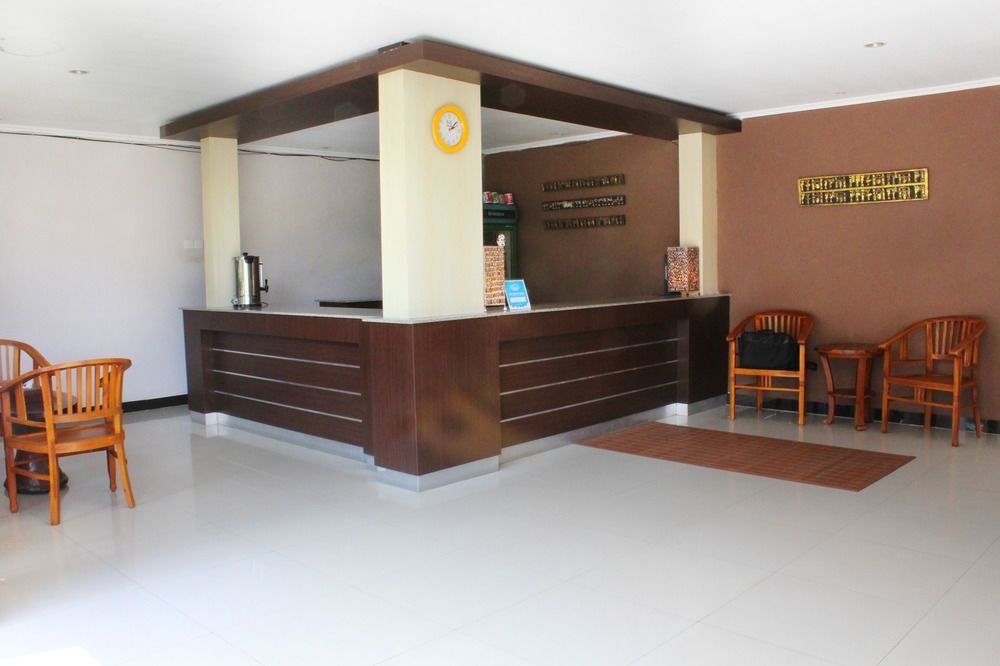 Кута: 艾里巴厘岛库塔丹帕沙西那库拉帖木儿 6 号酒店(Airy Denpasar Barat Nakula Timur 6 Kuta Bali)