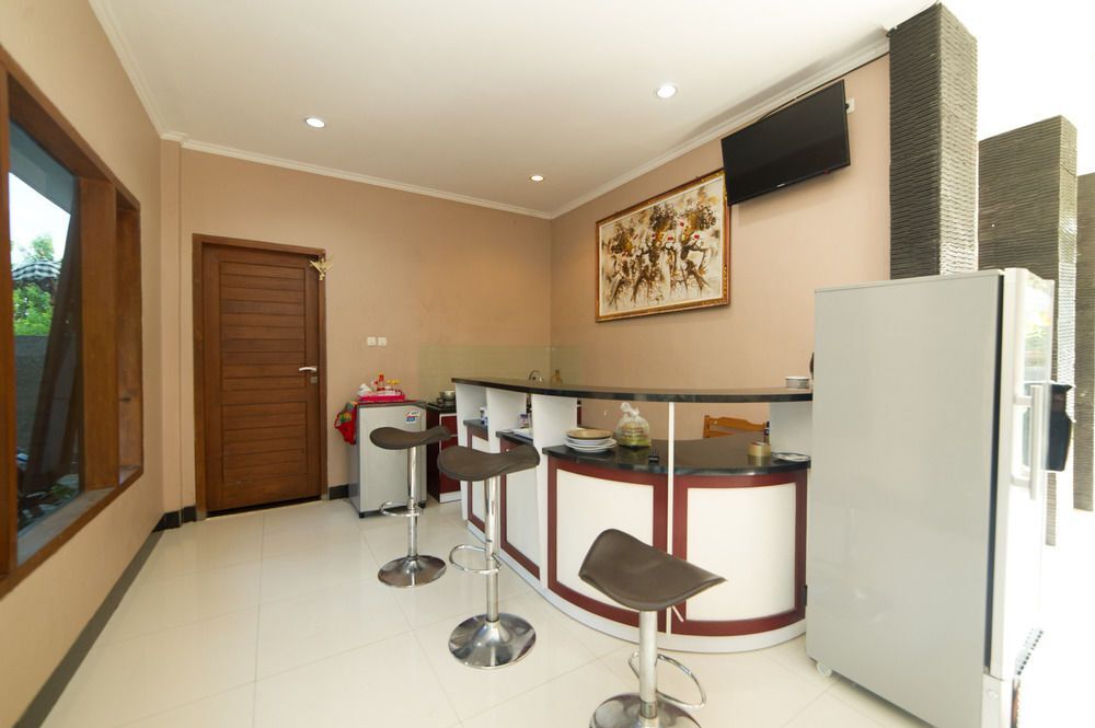 Джимбаран: Airy Bukit Jimbaran Buana Sari 2 Uluwatu Bali