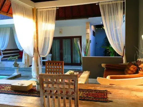 Керобокан: Pennylane Villa