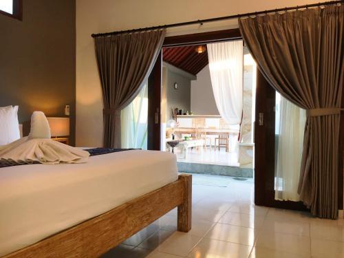 Керобокан: Pennylane Villa