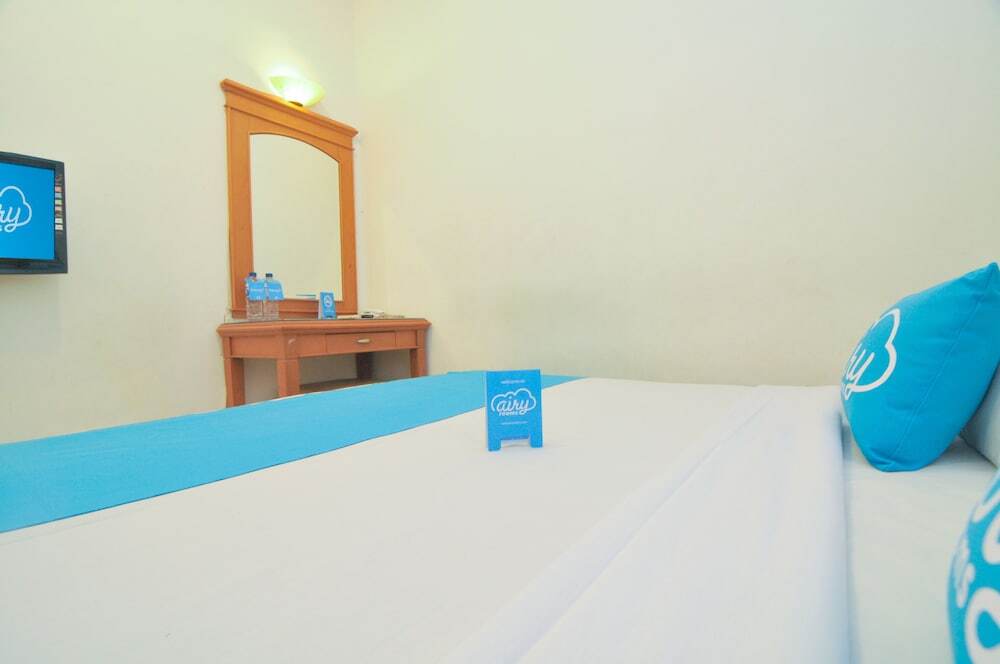Макассар: Airy Ujung Pandang Sungai Poso Makassar