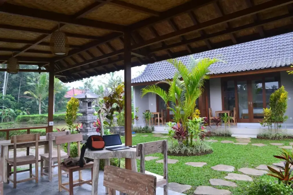 Убуд: Srijaya Ubud