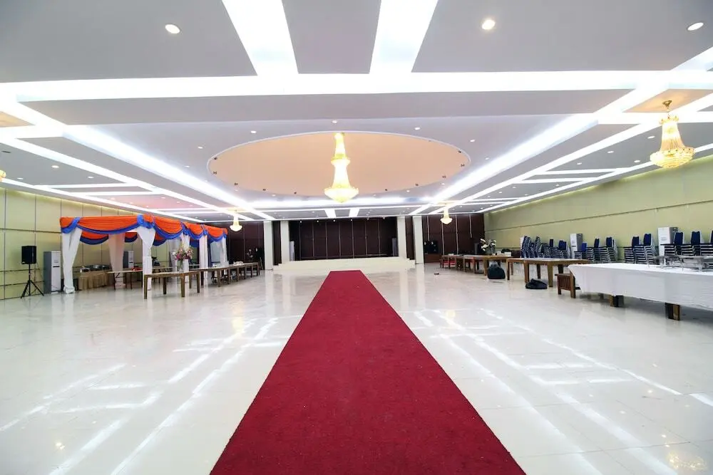 Кендари: Airy Syariah Kendari Barat Edy Sabara 1A