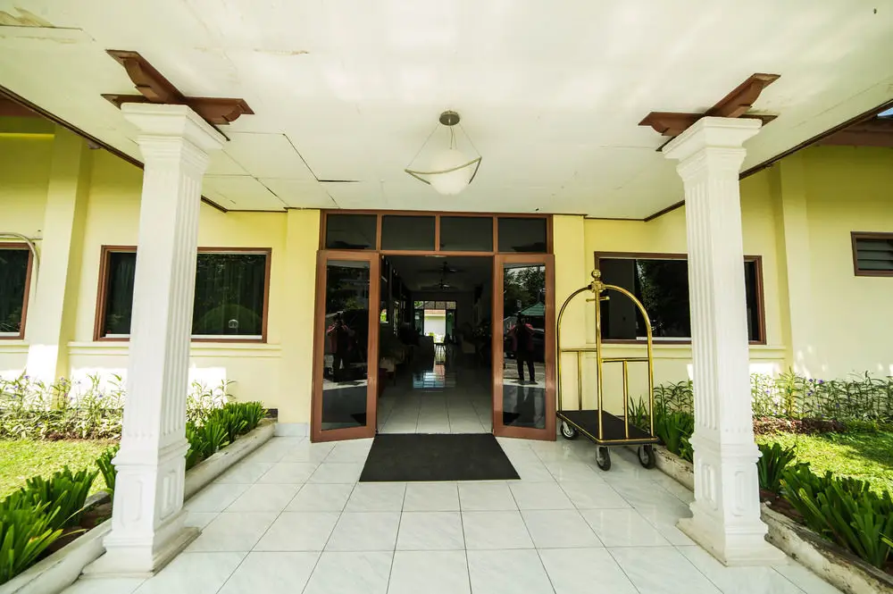 Матарам: Airy Mataram Ismail Marzuki 5 Lombok