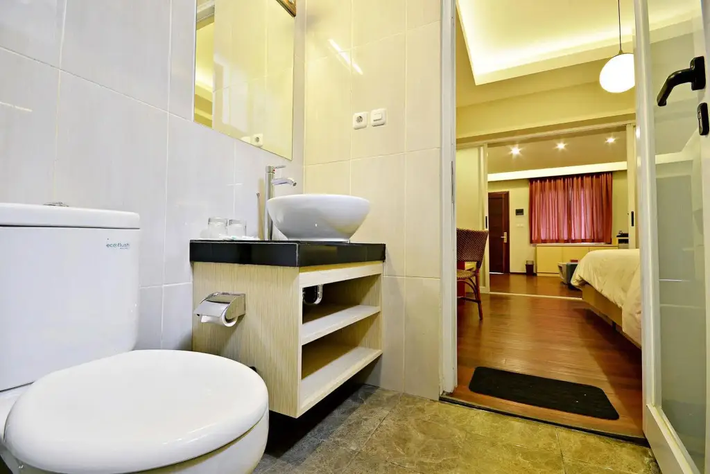 Джакарта: ZEN Premium Kemang Pejaten