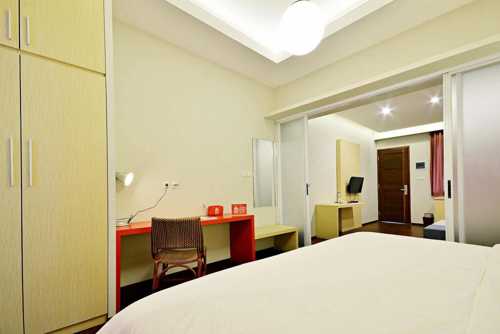 ZEN Premium Kemang Pejaten — фото 1