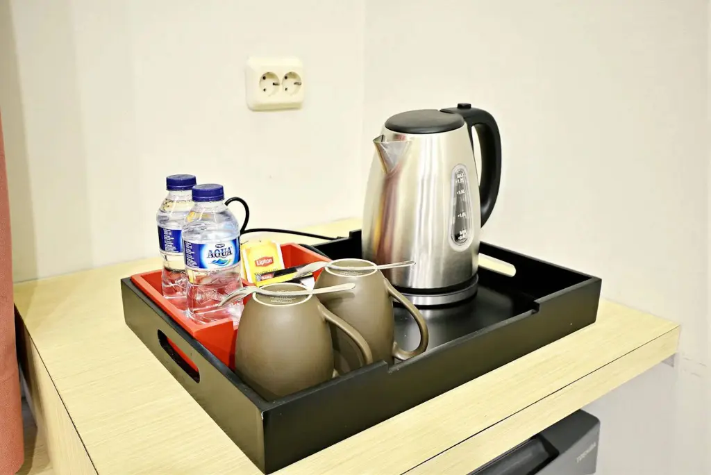 Джакарта: ZEN Premium Kemang Pejaten