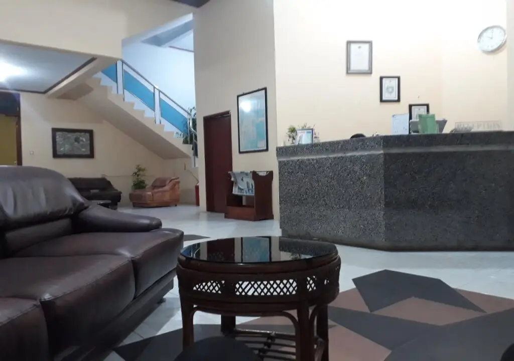 Паре-Паре: BUKIT KENARI Hotel & Restaurant