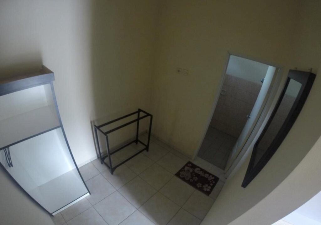 Матарам: Deka Homestay