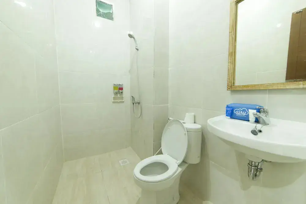 Беноа: Airy Nusa Dua Bypass Ngurah Rai 168 Benoa Bali