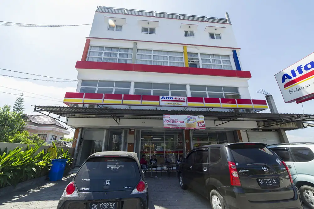 Беноа: Airy Nusa Dua Bypass Ngurah Rai 168 Benoa Bali