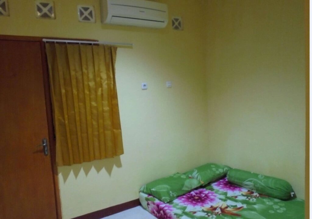 Сурабая: Kost Harian Surabaya