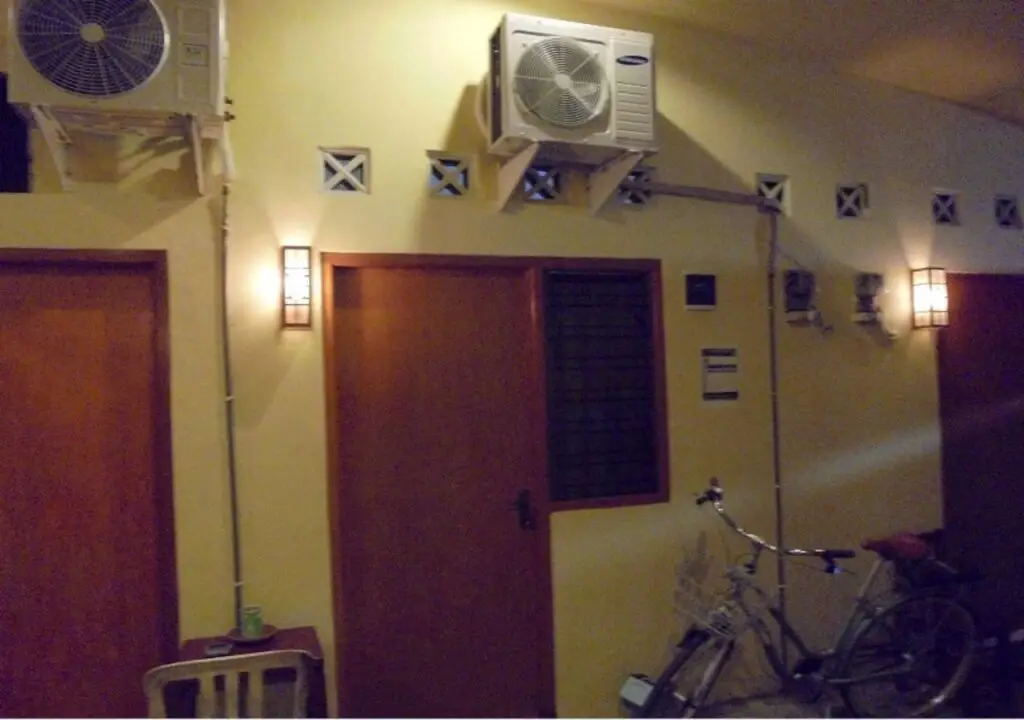 Сурабая: Kost Harian Surabaya