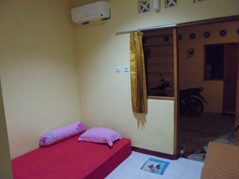 Сурабая: Kost Harian Surabaya