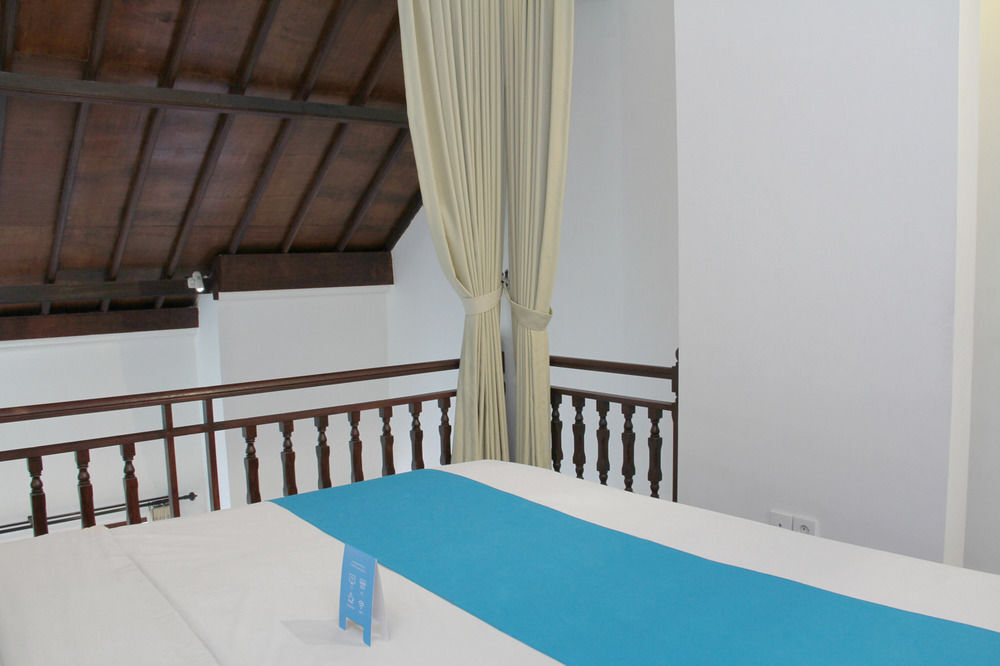 Кута: Airy Seminyak Kerobokan Beraban 9 Bali