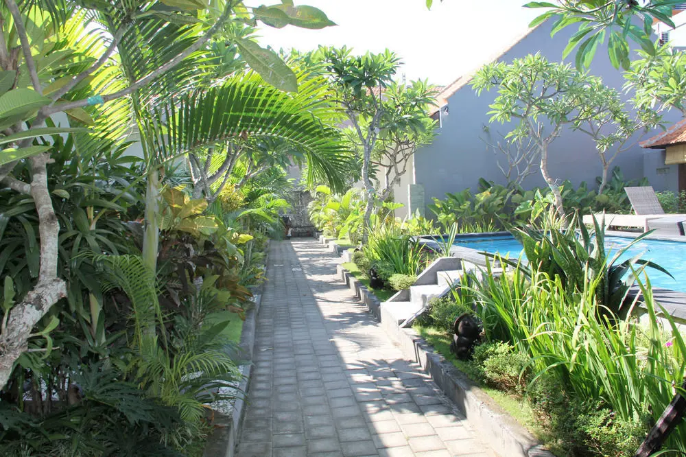 Кута: Airy Seminyak Kerobokan Beraban 9 Bali