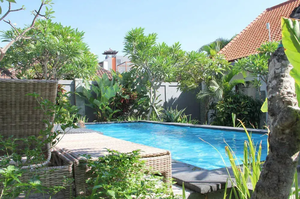 Кута: Airy Seminyak Kerobokan Beraban 9 Bali