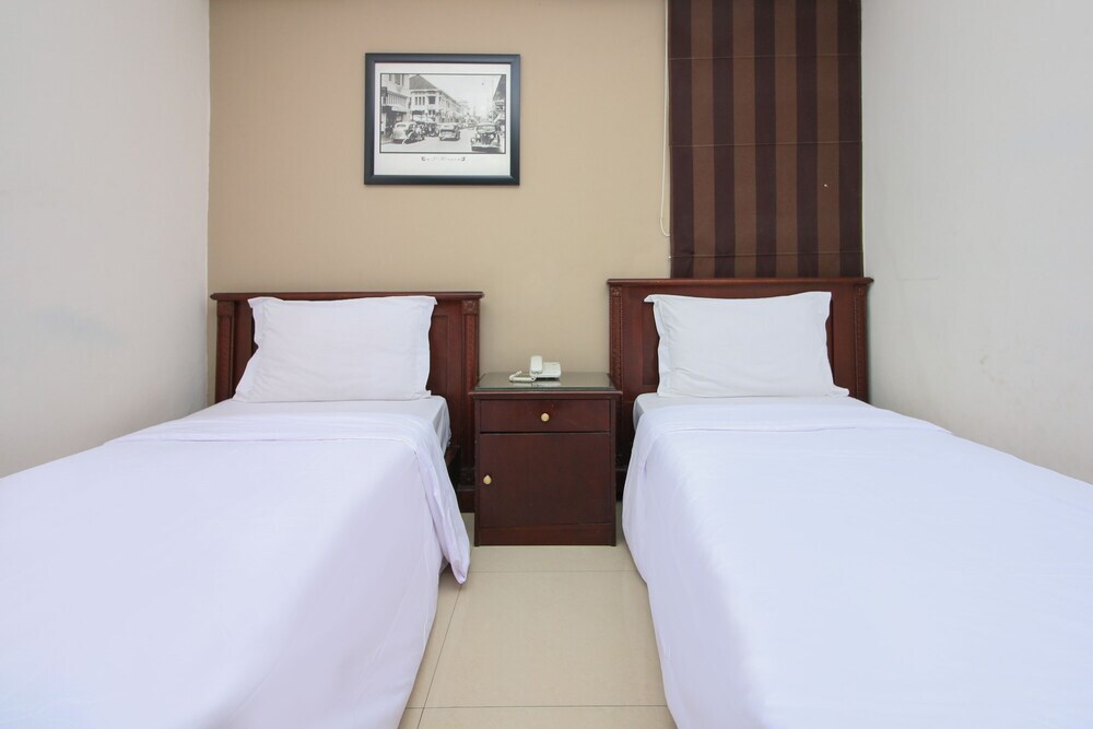 Бандунг: Airy Lengkong Buah Batu 81 Bandung