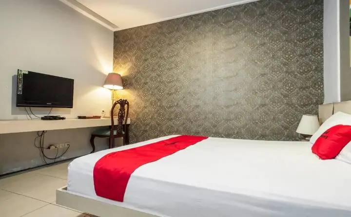 Сурабая: Putri Bali Guest House