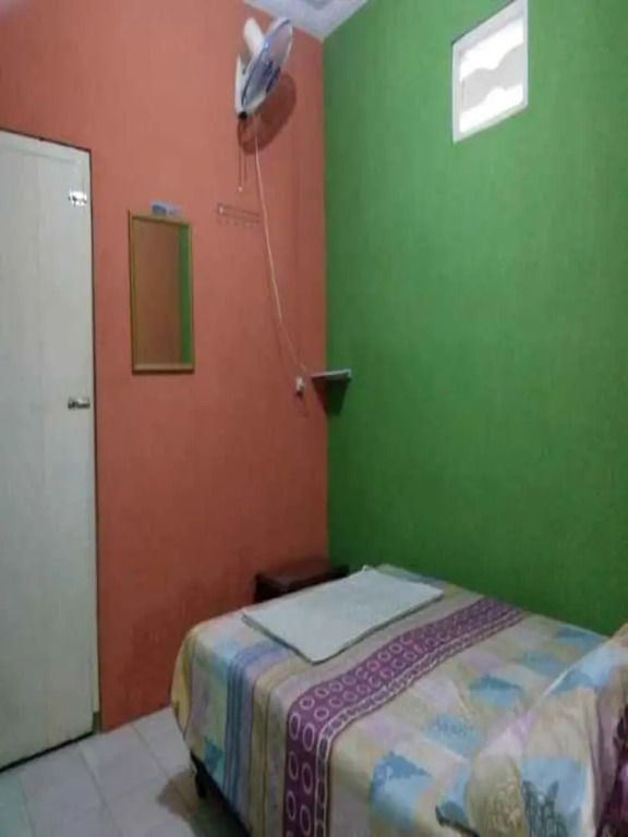 Баньюванги: Anggun Homestay - Hostel