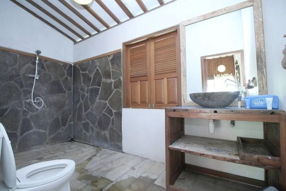 Чангу: Airy Kuta Utara Beringin Gang Batu Lumbung Dalung Bali