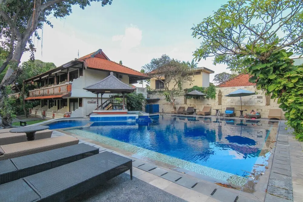 Керобокан: Airy Seminyak Petitenget Kuta Bali