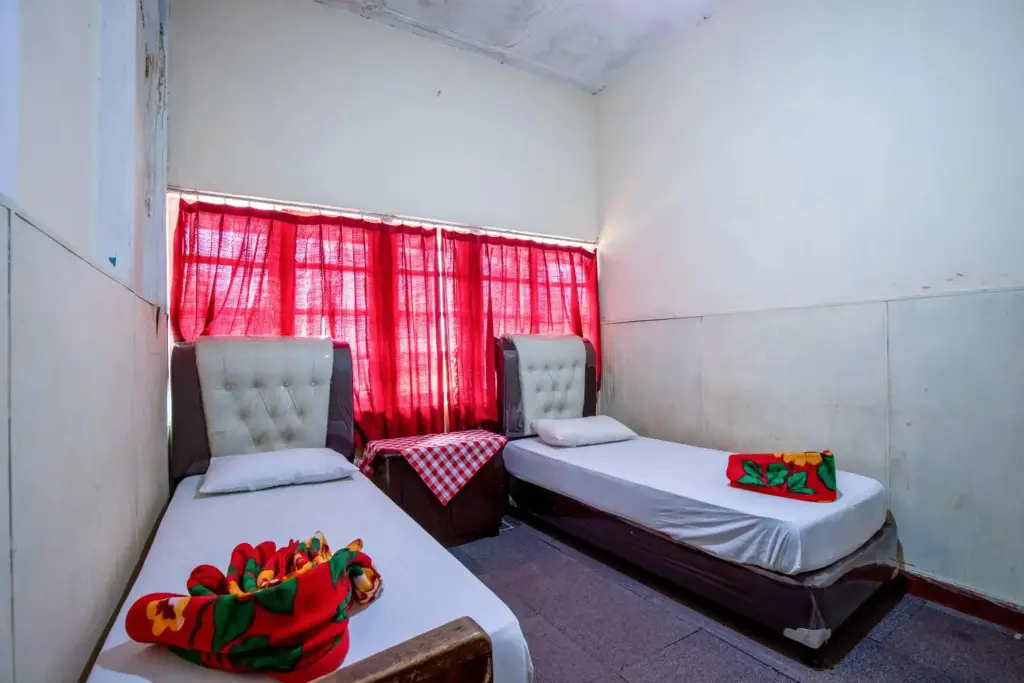 Букиттинги: Hotel Jogja Bukittinggi