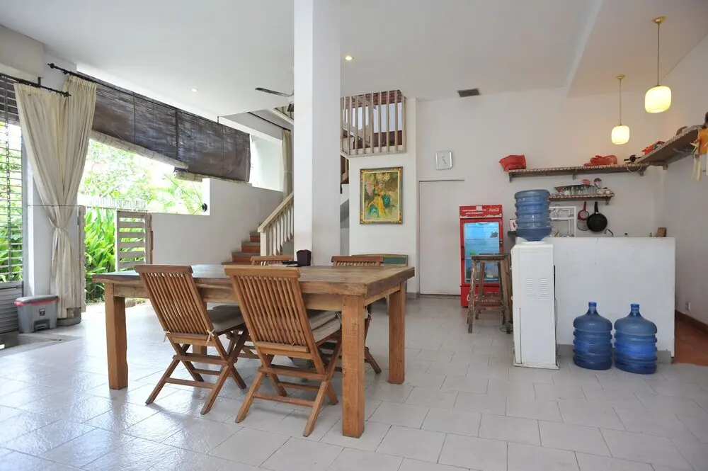 Керобокан: Airy Seminyak Kerobokan Tegal Cupek Gang Karna Bali
