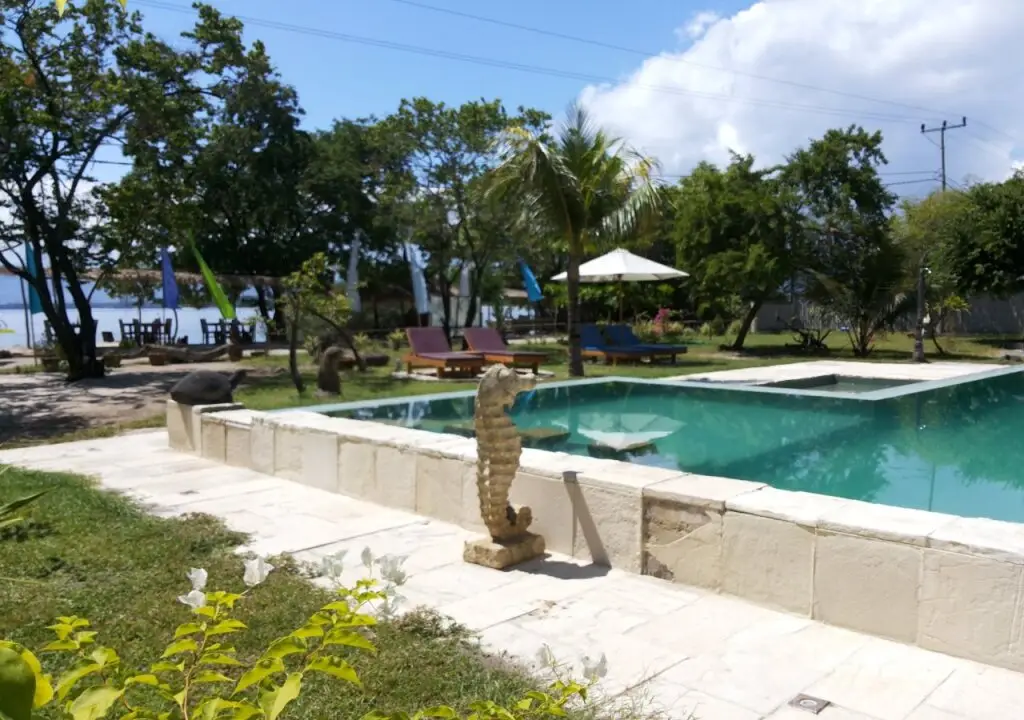 Гили Аир: Satu Tiga Resort