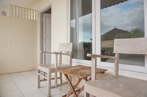 Чангу: 巴厘岛艾瑞水明漾 巴图贝灵16号(Airy Seminyak Kerobokan Batu Belig 16 Bali)