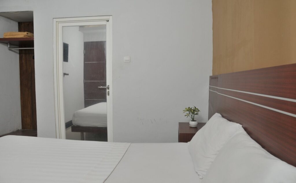 Матарам: Bale Rama Hotel