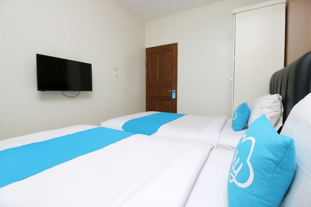Бандунг: Airy Pasteur Surya Sumantri Kav 4B Sutami Bandung