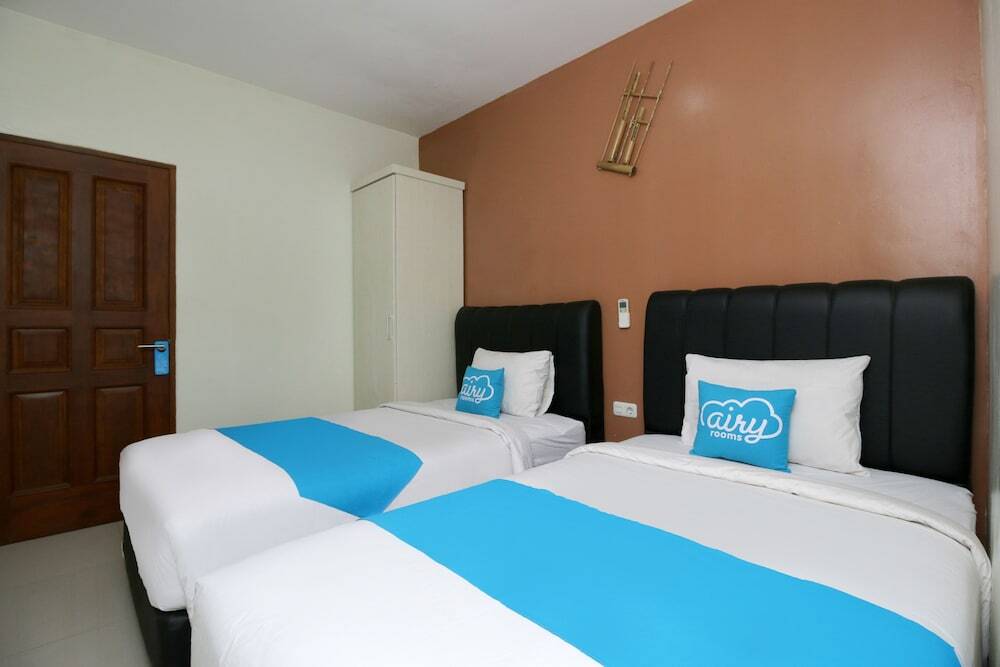 Бандунг: Airy Pasteur Surya Sumantri Kav 4B Sutami Bandung