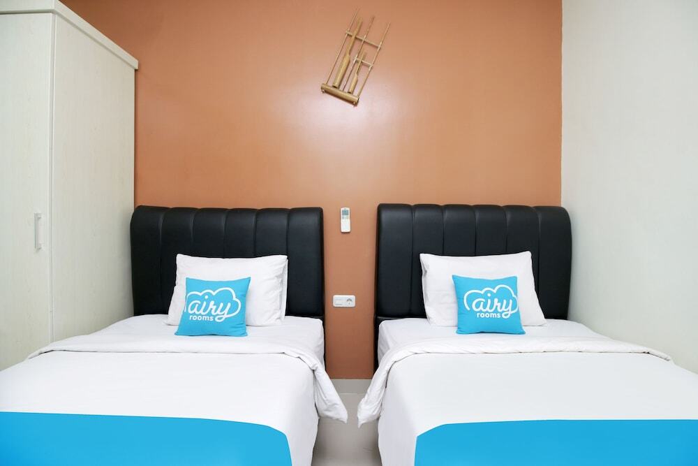 Бандунг: Airy Pasteur Surya Sumantri Kav 4B Sutami Bandung