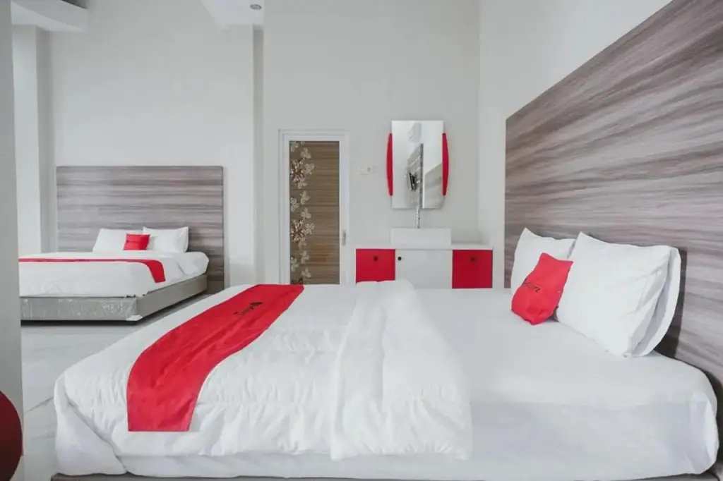 Вонособо: Adeeva Homestay Syariah