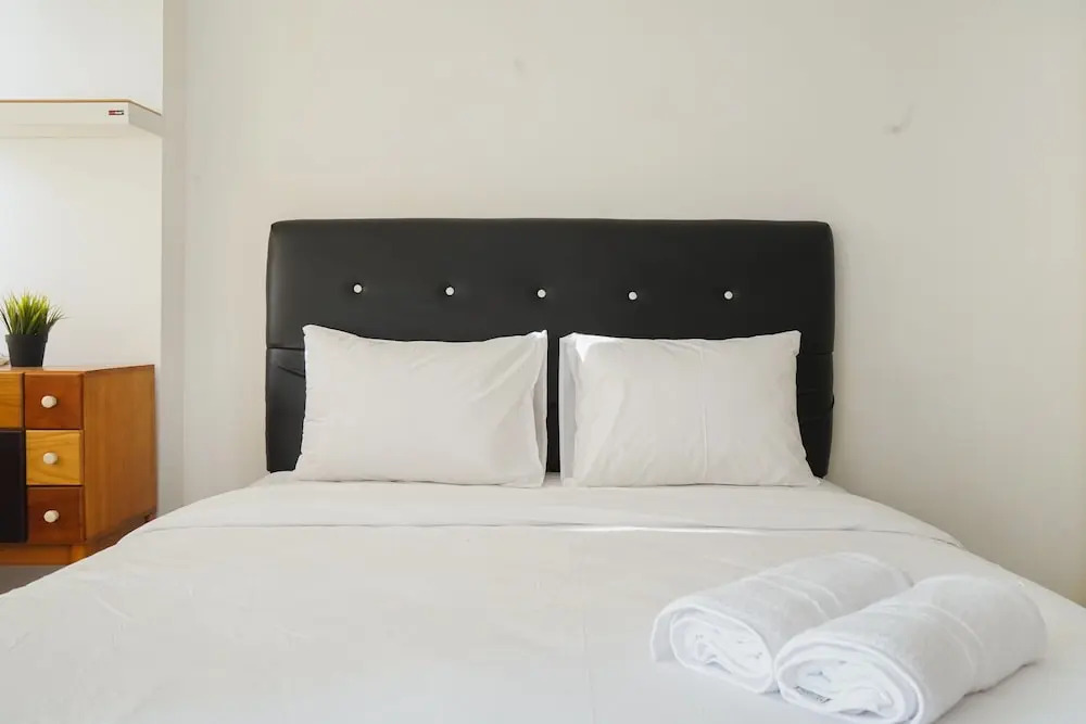 Депок: Homey Studio Apartment at Margonda Residence 3
