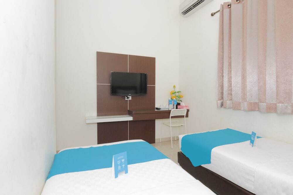 Семаранг: Airy Pecinan Kalikuping Utara 243 Semarang