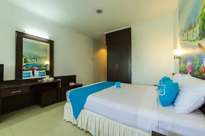 Макассар: Airy Ratu Indah Ratulangi 17 Makassar
