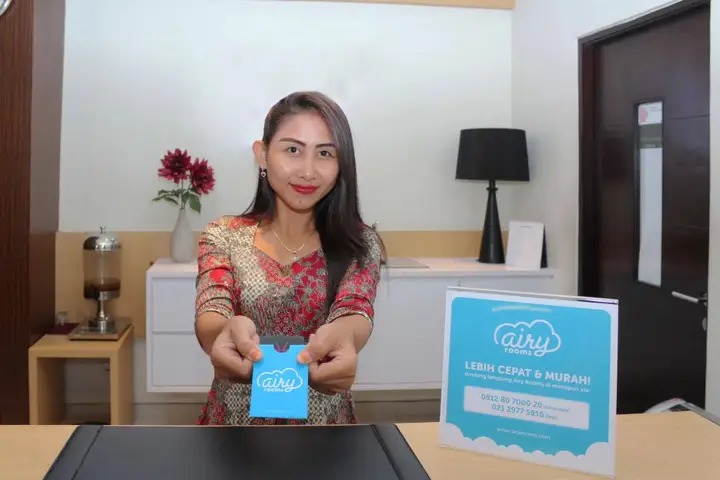 Сурабая: Best Hotel Kedungsari