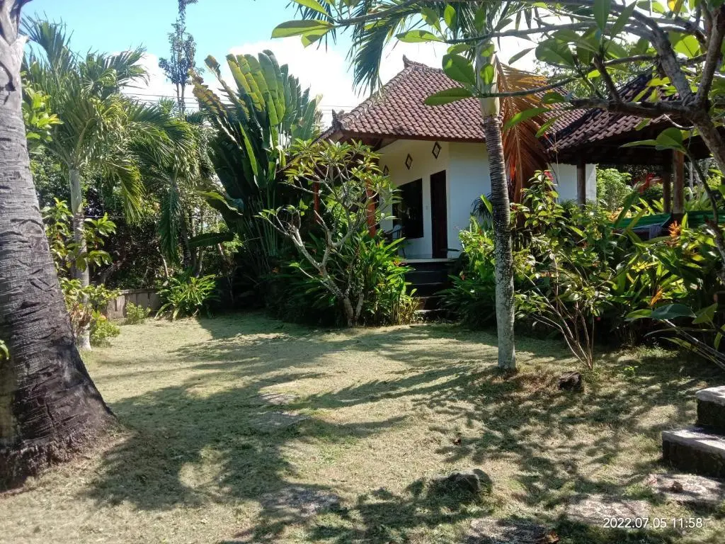 Серая: Frangipani Inn & Restaurant