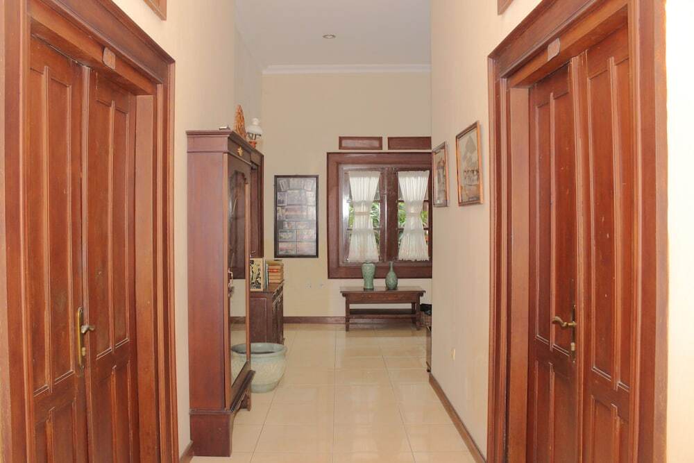 Джокьякарта: Airy Keraton Yogyakarta Wijilan Sawojajar 6