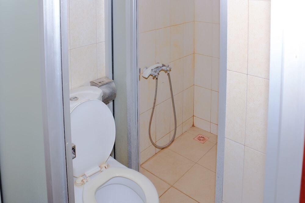 Джокьякарта: Airy Keraton Yogyakarta Wijilan Sawojajar 6