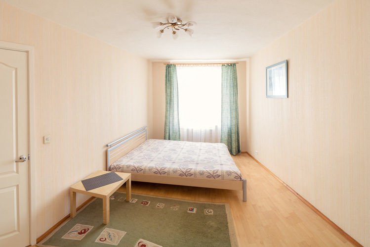 Курган: Apartments Viktory on street Maksima Gorjkogo, 160