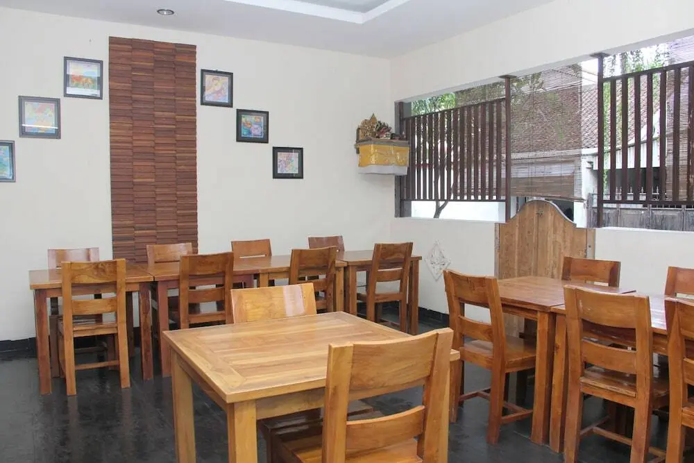 Кута: Airy Kuta Dewi Sartika Gang Nusa Indah 30 Bali