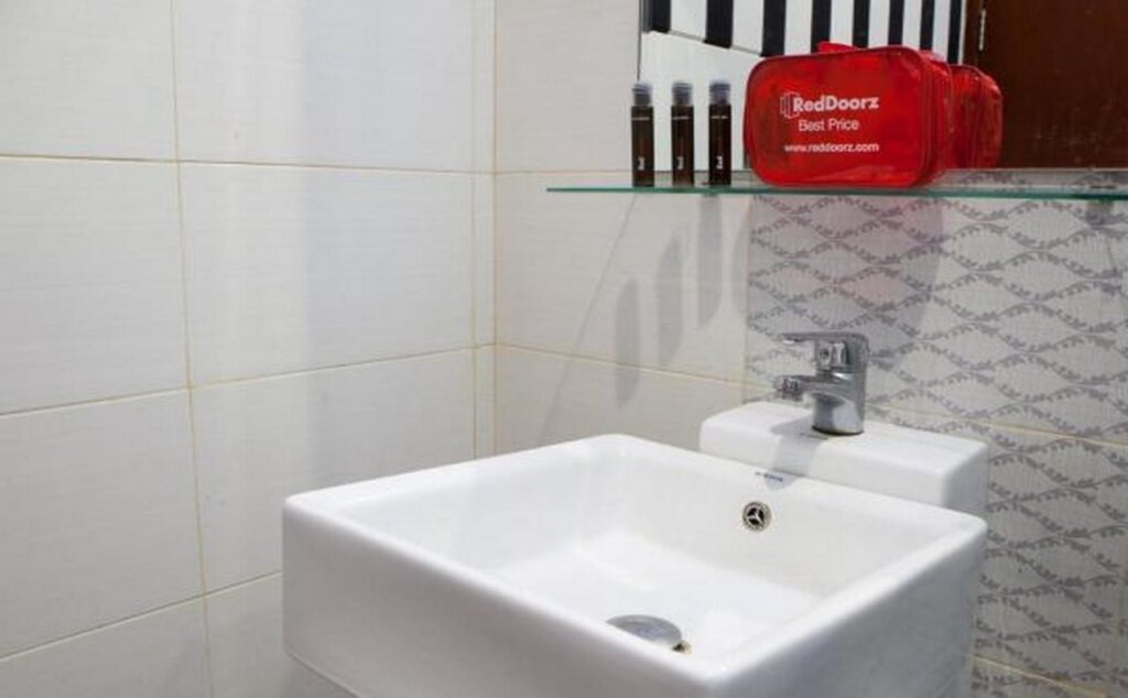Бандунг: Travelers Inn Bandung