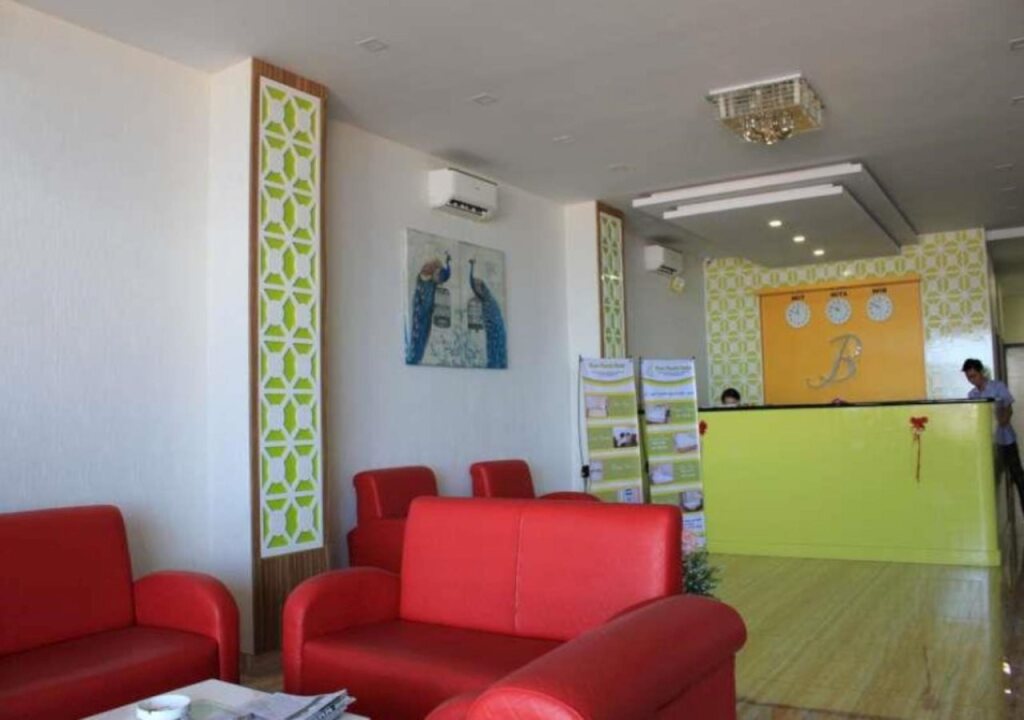 Pare Beach Hotel — фото 1