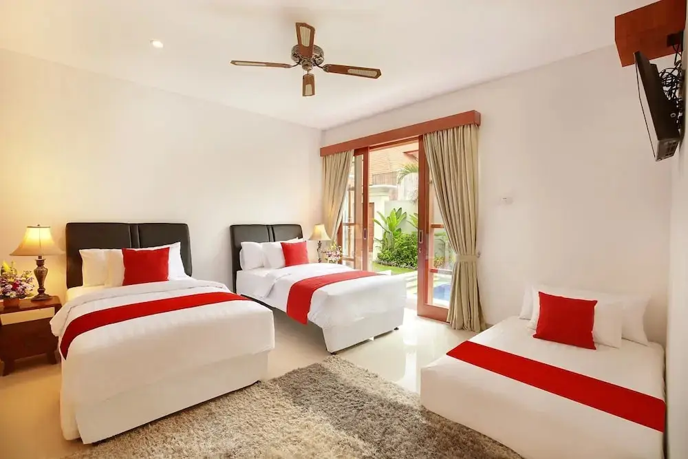 Кута: Lucia Villa Seminyak Beachside