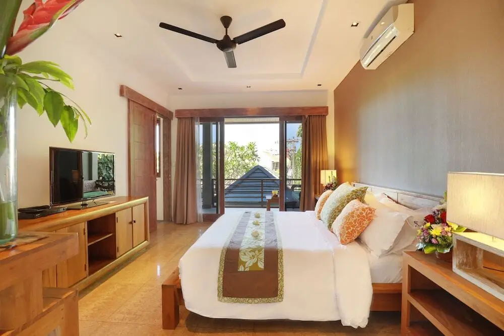 Чангу: The Hotman Paris II Seminyak